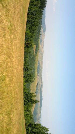 Hebe Bild 5 entlang der Bikemap-Route "Pastviny - Rășinari" hervor