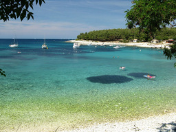 Hebe Bild 3 entlang der Bikemap-Route "Roundtrip Kamenjak only 39 km" hervor