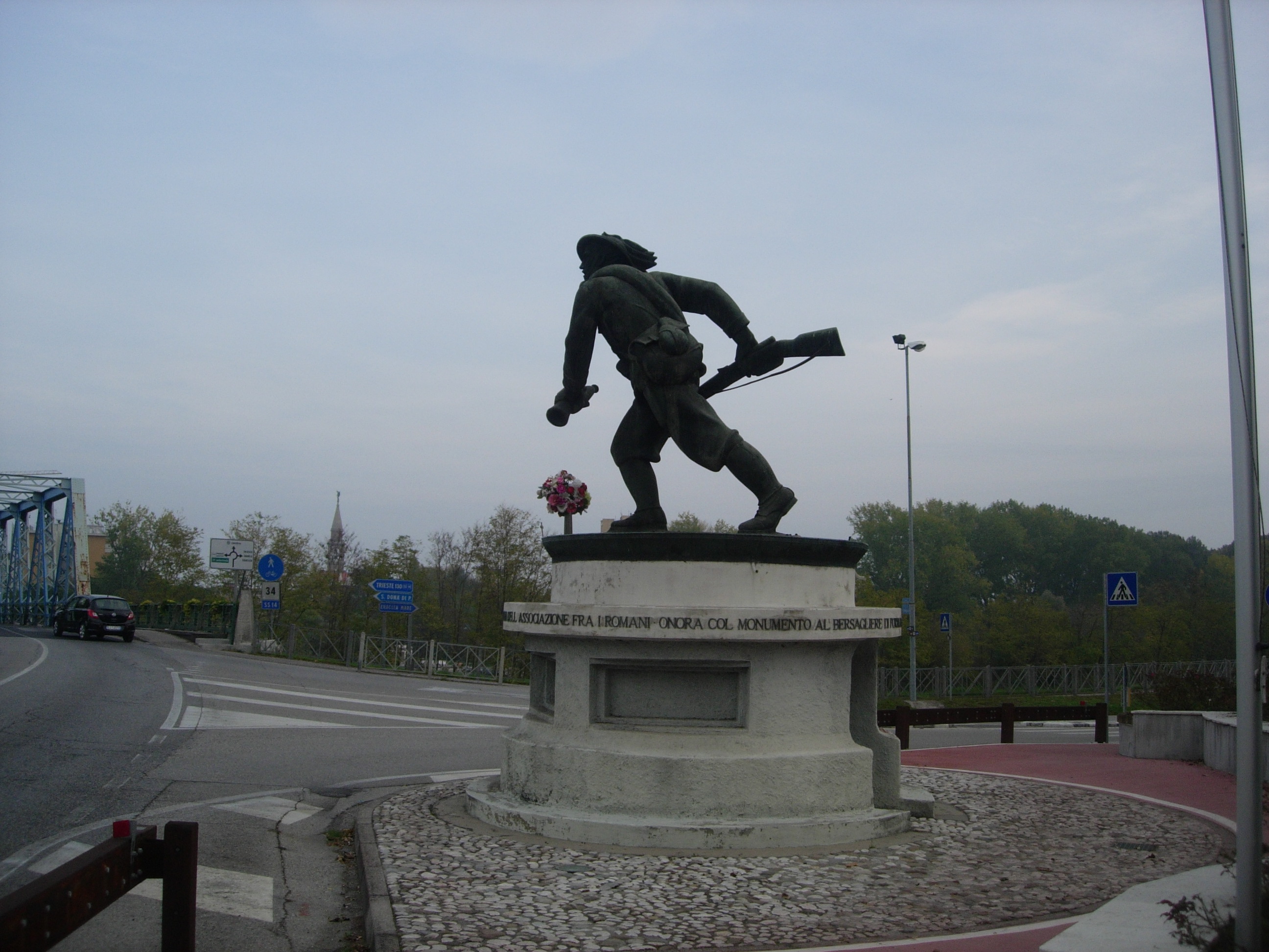 Hebe Bild 2 entlang der Bikemap-Route "SAN DONA' - CORTELLAZZO (Lungo il Piave)" hervor