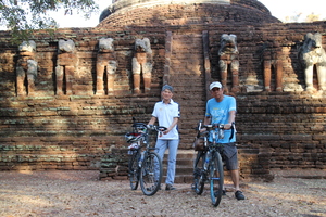 Point fort 8 sur l’itinéraire Bikemap « Kumpangphet » Point fort 8 sur l’itinéraire Bikemap « Kumpangphet »