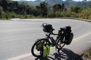 Hebe Bild 10 entlang der Bikemap-Route "เชียงกลาง-ห้วยโกร๋น" hervor