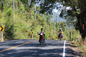 Hebe Bild 5 entlang der Bikemap-Route "เชียงกลาง-ห้วยโกร๋น" hervor