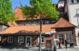 Hebe Bild 1 entlang der Bikemap-Route "Lüneburger ELBETOUR" hervor Hebe Bild 1 entlang der Bikemap-Route "Lüneburger ELBETOUR" hervor