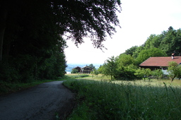 Hebe Bild 2 entlang der Bikemap-Route "Von Rosenheim auf die Ratzinger-Höh" hervor