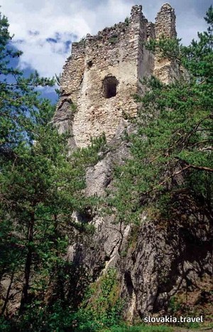 Highlight 2 along the Bikemap route "Hradné pozostatky súľovských hôr (ťažká) mediamatika" Highlight 2 along the Bikemap route "Hradné pozostatky súľovských hôr (ťažká) mediamatika"