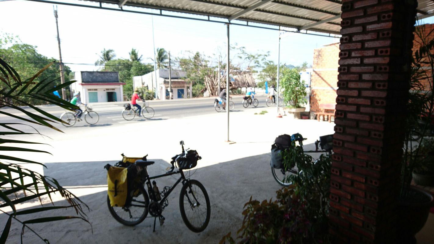 Long bike tour from Binh Chau to Phan Thiet