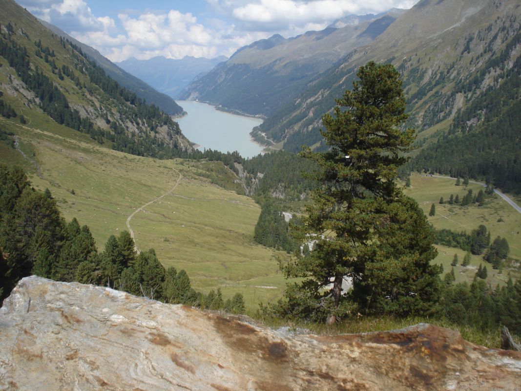 Prutz Kaunertaler Gletscherstrasse Piller Höhe bis Öztal Bahnhof