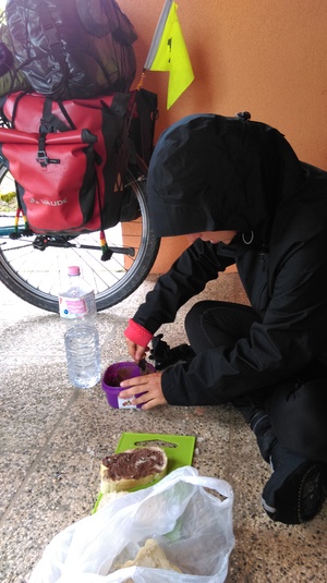 Hebe Bild 1 entlang der Bikemap-Route "Gornji Kazanci-Podhum" hervor