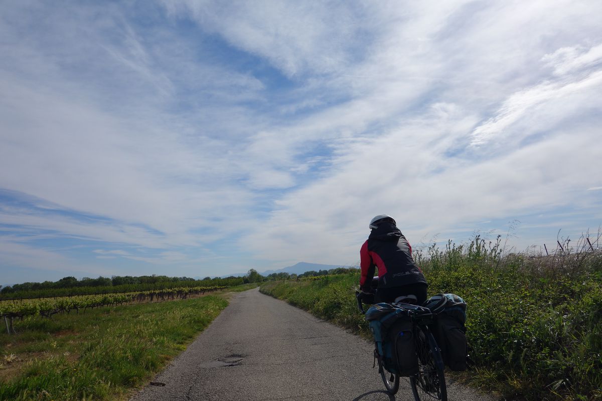 2016 Ride Day 68 - Saint-Paul-les-Fonts to Entrechaux