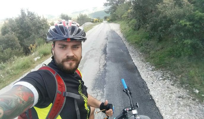 Photo 2 of the Bikemap route "sutivan-nerezisca-skrip-splitska-supetar-sutivan"