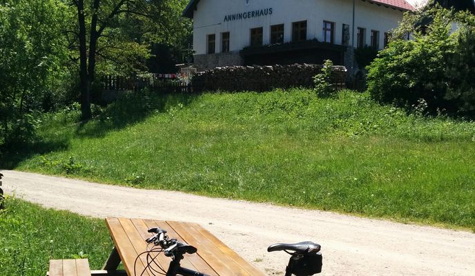 Foto 2 der Bikemap-Route "Wien - Baden"