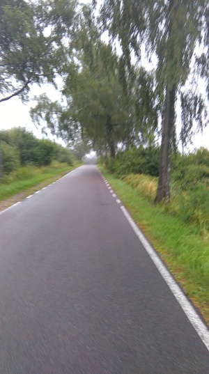 Hebe Bild 4 entlang der Bikemap-Route "Lengthy bike tour from Pastviny to Tolkmicko" hervor