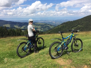 Hebe Bild 1 entlang der Bikemap-Route "Lange Radrunde durch Plaffeien" hervor