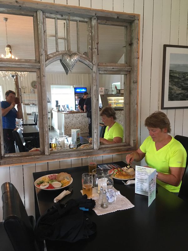 Lengthy bike tour from Sandnessjøen to Vega