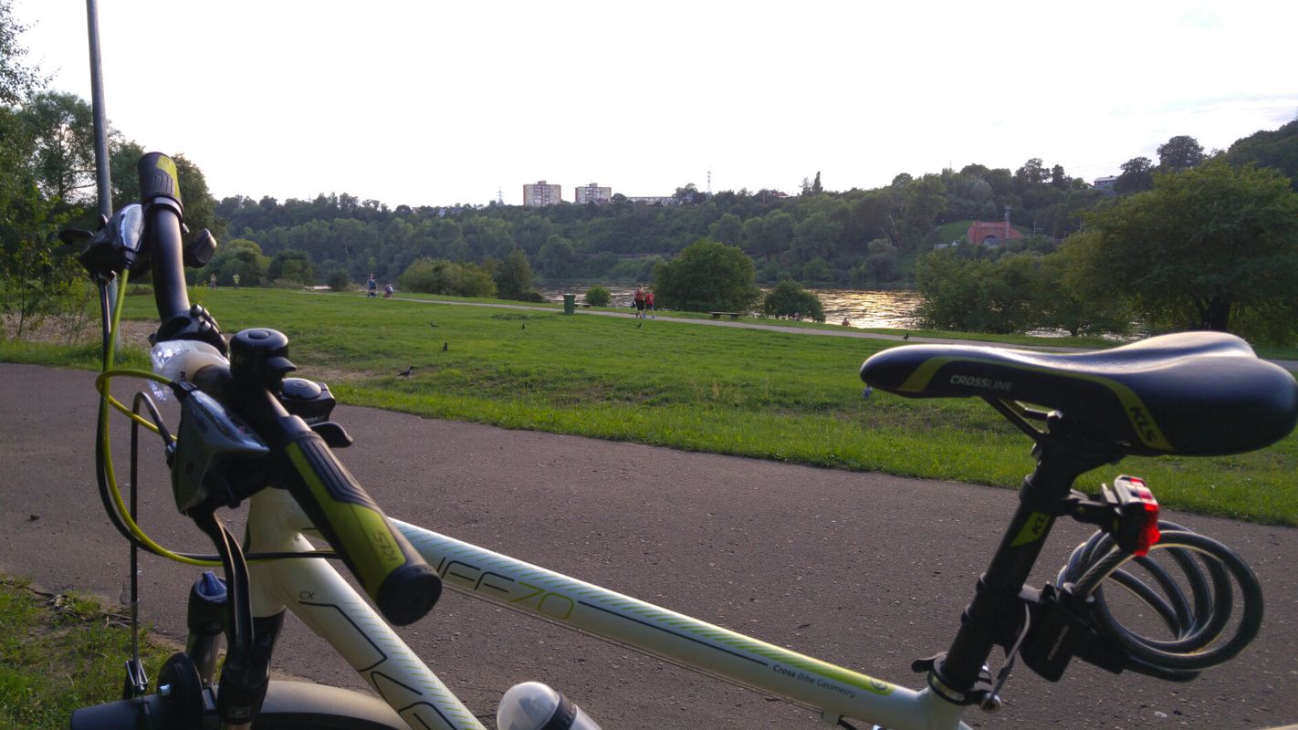 Lengthy bike tour through Kaunas