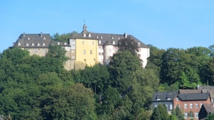 Hebe Bild 6 entlang der Bikemap-Route "2016 Summer Bike Tour" hervor