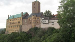 Hebe Bild 10 entlang der Bikemap-Route "2016 Summer Bike Tour" hervor