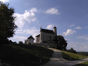 Hebe Bild 2 entlang der Bikemap-Route "Lengthy bike tour through Częstochowa" hervor