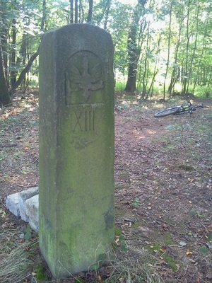 Hebe Bild 6 entlang der Bikemap-Route "Białogród i słupy graniczne" hervor Hebe Bild 6 entlang der Bikemap-Route "Białogród i słupy graniczne" hervor