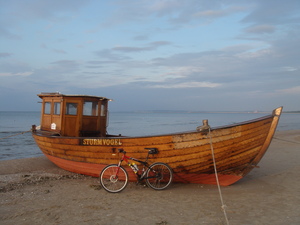 Hebe Bild 3 entlang der Bikemap-Route "Swinoujscie - Kamminke -  Benz - Ahlbeck - Swinoujscie" hervor