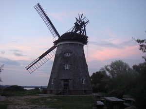 Hebe Bild 10 entlang der Bikemap-Route "Swinoujscie - Kamminke -  Benz - Ahlbeck - Swinoujscie" hervor