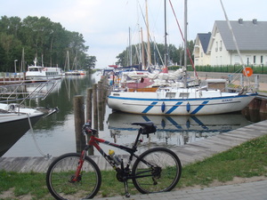 Hebe Bild 18 entlang der Bikemap-Route "Swinoujscie - Zinnowitz - Swinoujscie" hervor