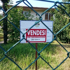 Hebe Bild 8 entlang der Bikemap-Route "Bike Tour from Baruchella to Treviso" hervor