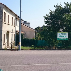 Hebe Bild 9 entlang der Bikemap-Route "Bike Tour from Baruchella to Treviso" hervor