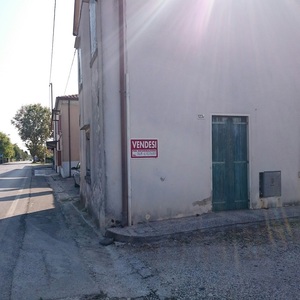 Hebe Bild 3 entlang der Bikemap-Route "Bike Tour from Baruchella to Treviso" hervor