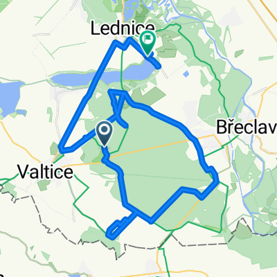 Lengthy bike tour through Břeclav