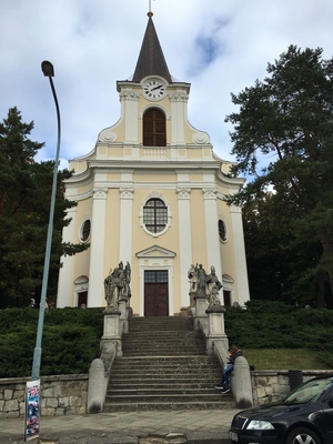 Hebe Bild 63 entlang der Bikemap-Route "MW D2 Brno Hustopece" hervor