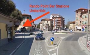 Hebe Bild 5 entlang der Bikemap-Route "Rando Umbria Nord - Randonnée di Città di Castello 200 km (ufficiale)" hervor