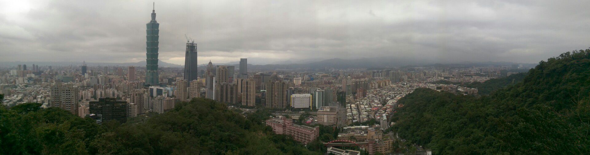 Short bike tour through Taipei City