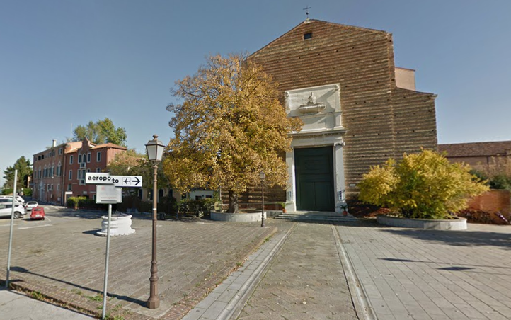 Hebe Bild 1 entlang der Bikemap-Route "Day 1 Venezia Marghera_Porto Viro" hervor