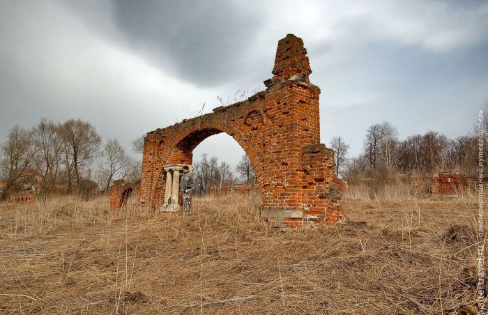 Hebe Bild 4 entlang der Bikemap-Route "Рязанские достопримечательности" hervor