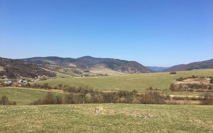 Hebe Bild 2 entlang der Bikemap-Route "Recording from 1. 4. 2017, 12:49" hervor Hebe Bild 2 entlang der Bikemap-Route "Recording from 1. 4. 2017, 12:49" hervor