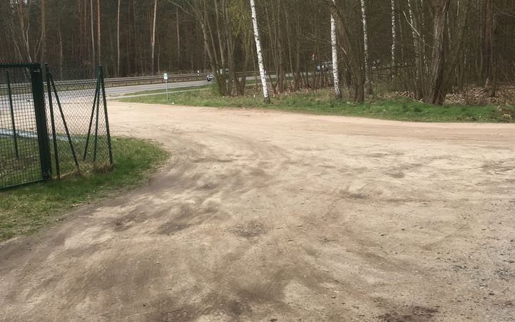 Hebe Bild 1 entlang der Bikemap-Route "Radrunde von Nuthetal nach Potsdam" hervor