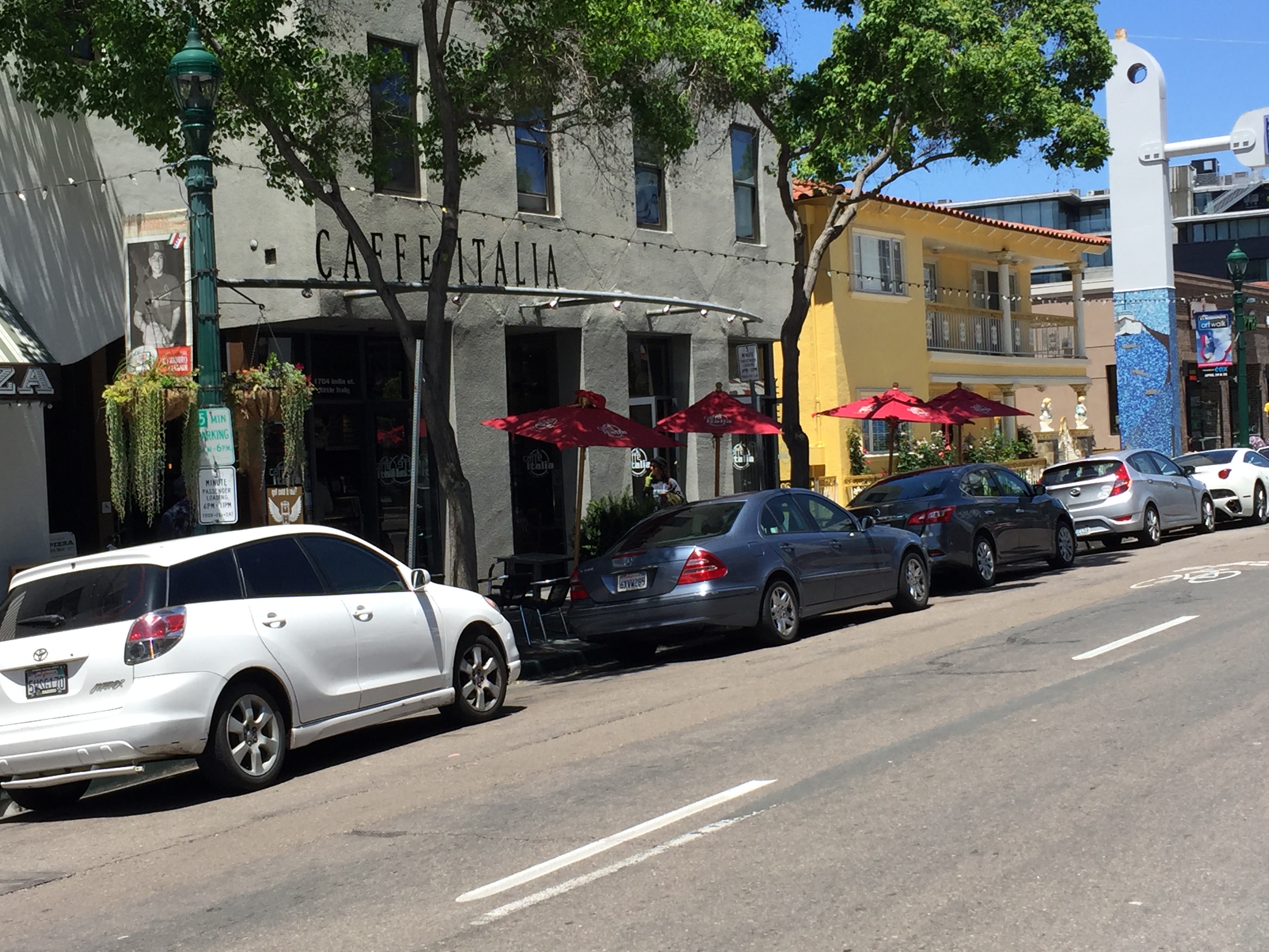 Hebe Bild 33 entlang der Bikemap-Route "The Inaugural Founding Fathers Slow Step Ride" hervor