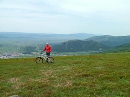 Hebe Bild 4 entlang der Bikemap-Route "Donji Vakuf-Bugojno-Koprivnica-Vrana-Kupres-Ajvatovica-Prusac Donji Vakuf" hervor