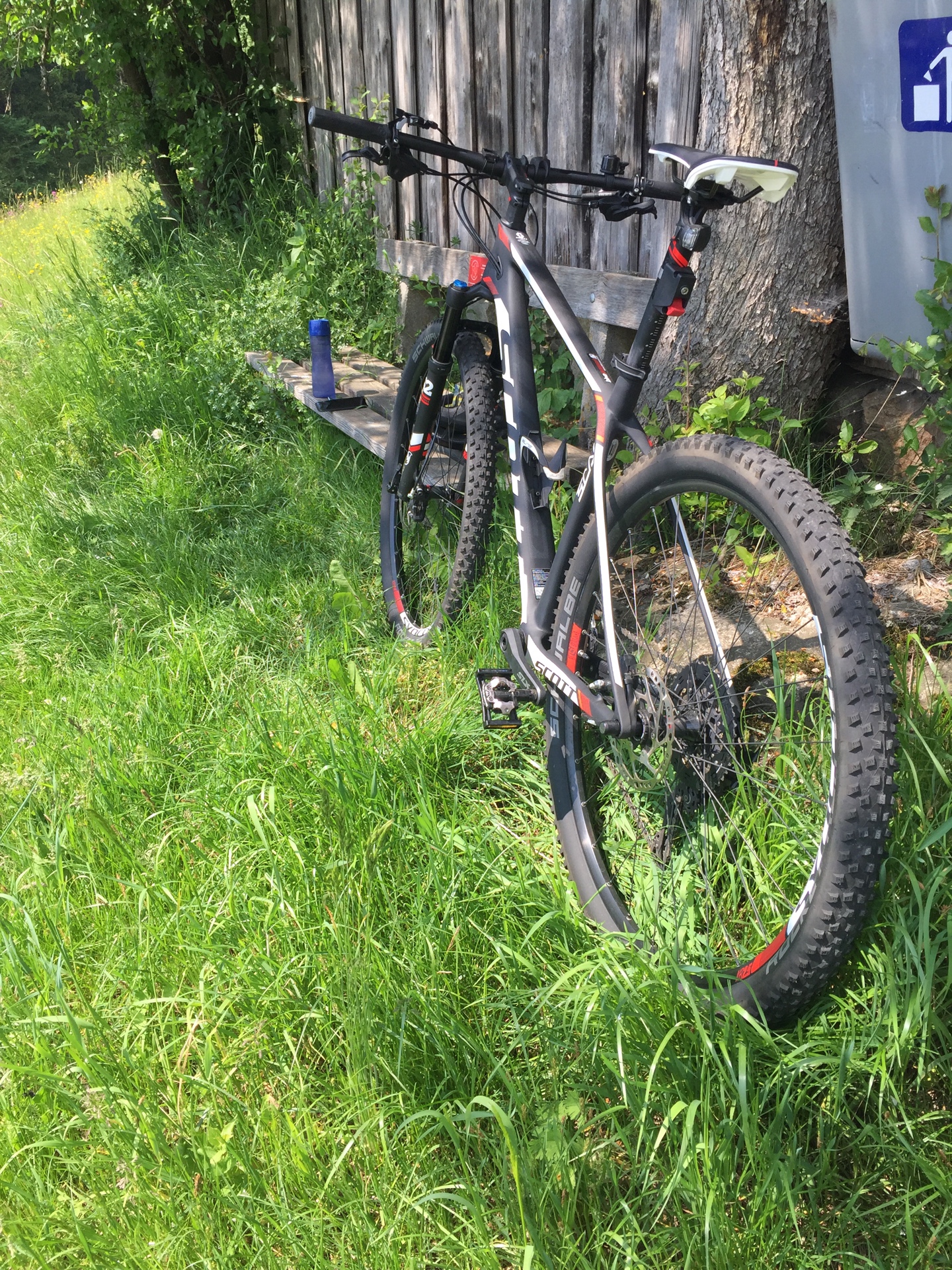 Hebe Bild 1 entlang der Bikemap-Route "Lange Ausfahrt durch Linz" hervor