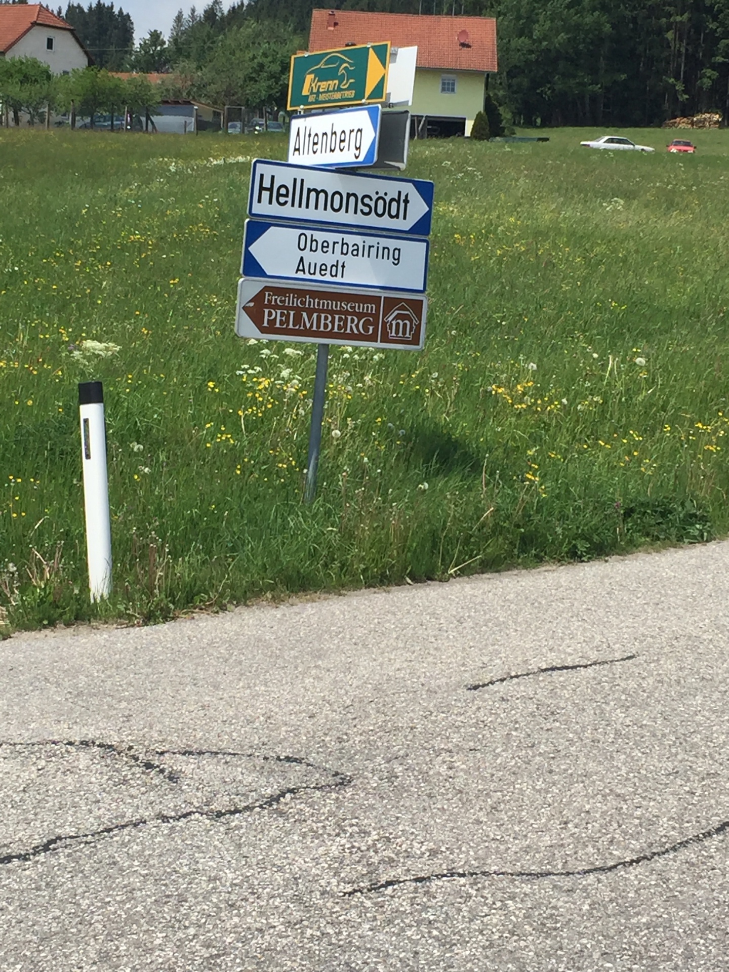 Hebe Bild 2 entlang der Bikemap-Route "Lange Ausfahrt durch Linz" hervor