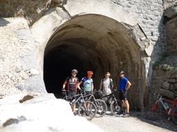 Hebe Bild 4 entlang der Bikemap-Route "Alpencross 2010 | Etappe 8" hervor