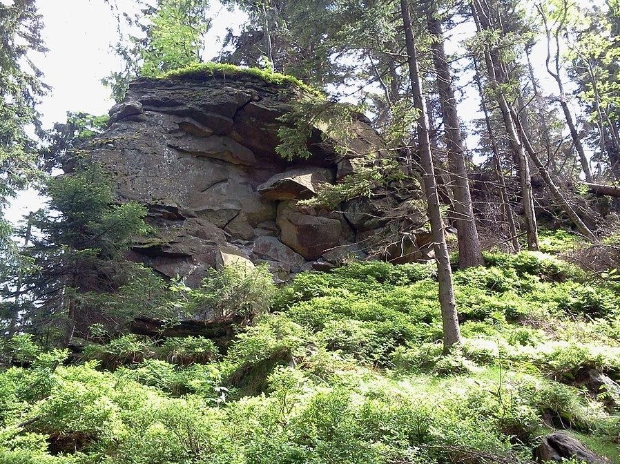 Hebe Bild 4 entlang der Bikemap-Route "Morawka" hervor Hebe Bild 4 entlang der Bikemap-Route "Morawka" hervor