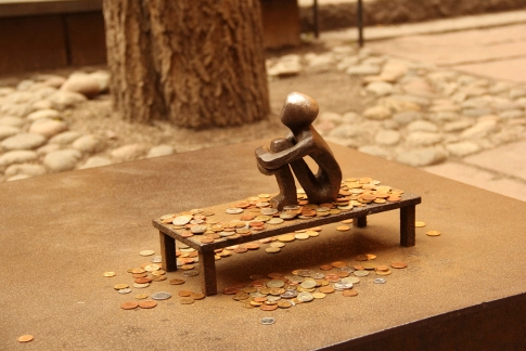 Hebe Bild 4 entlang der Bikemap-Route "Sztokhol" hervor Hebe Bild 4 entlang der Bikemap-Route "Sztokhol" hervor