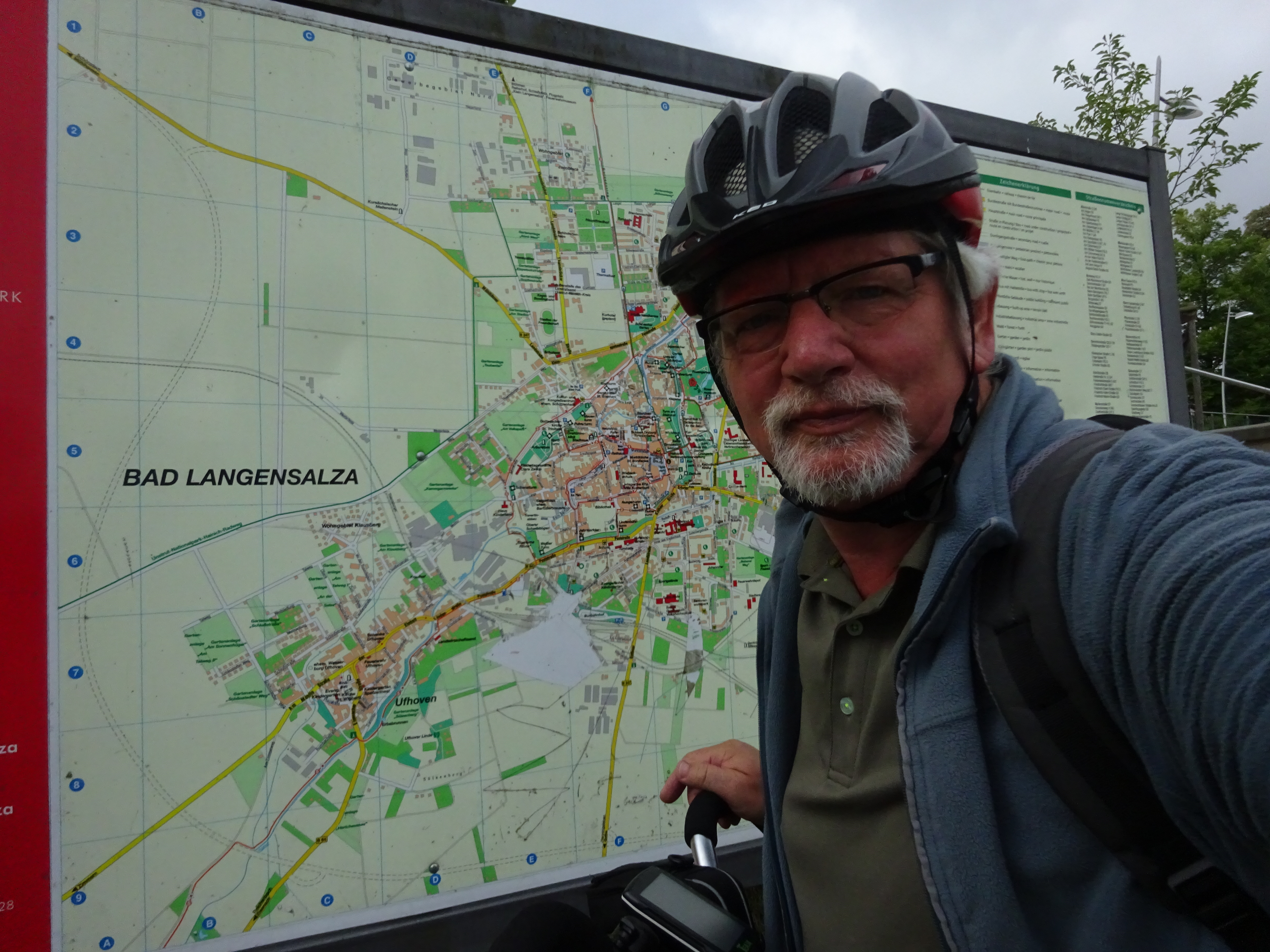 Hebe Bild 1 entlang der Bikemap-Route "Entlang der Unstrut" hervor