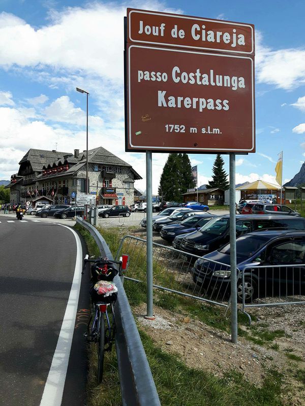 Unterinnerhof- Briè-passo Nigra-Canazei- passo Fedaia- Col del Vin