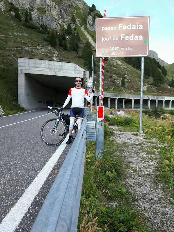 Unterinnerhof- Briè-passo Nigra-Canazei- passo Fedaia- Col del Vin