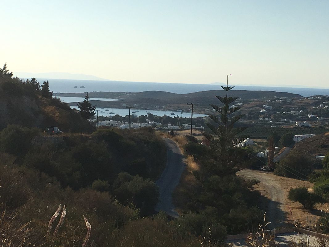 230917-short uphill Paros