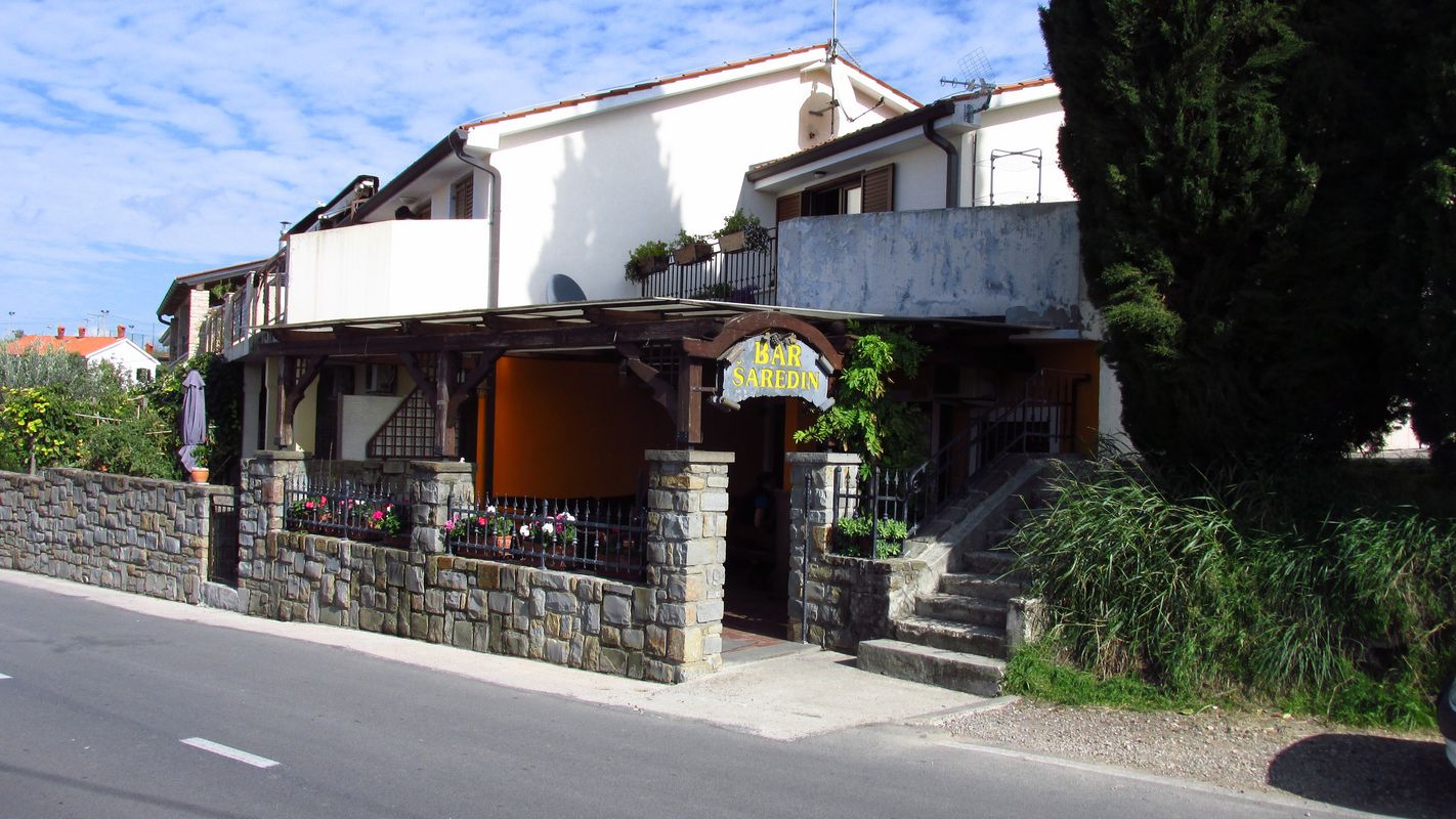 Hude bližnjice 2