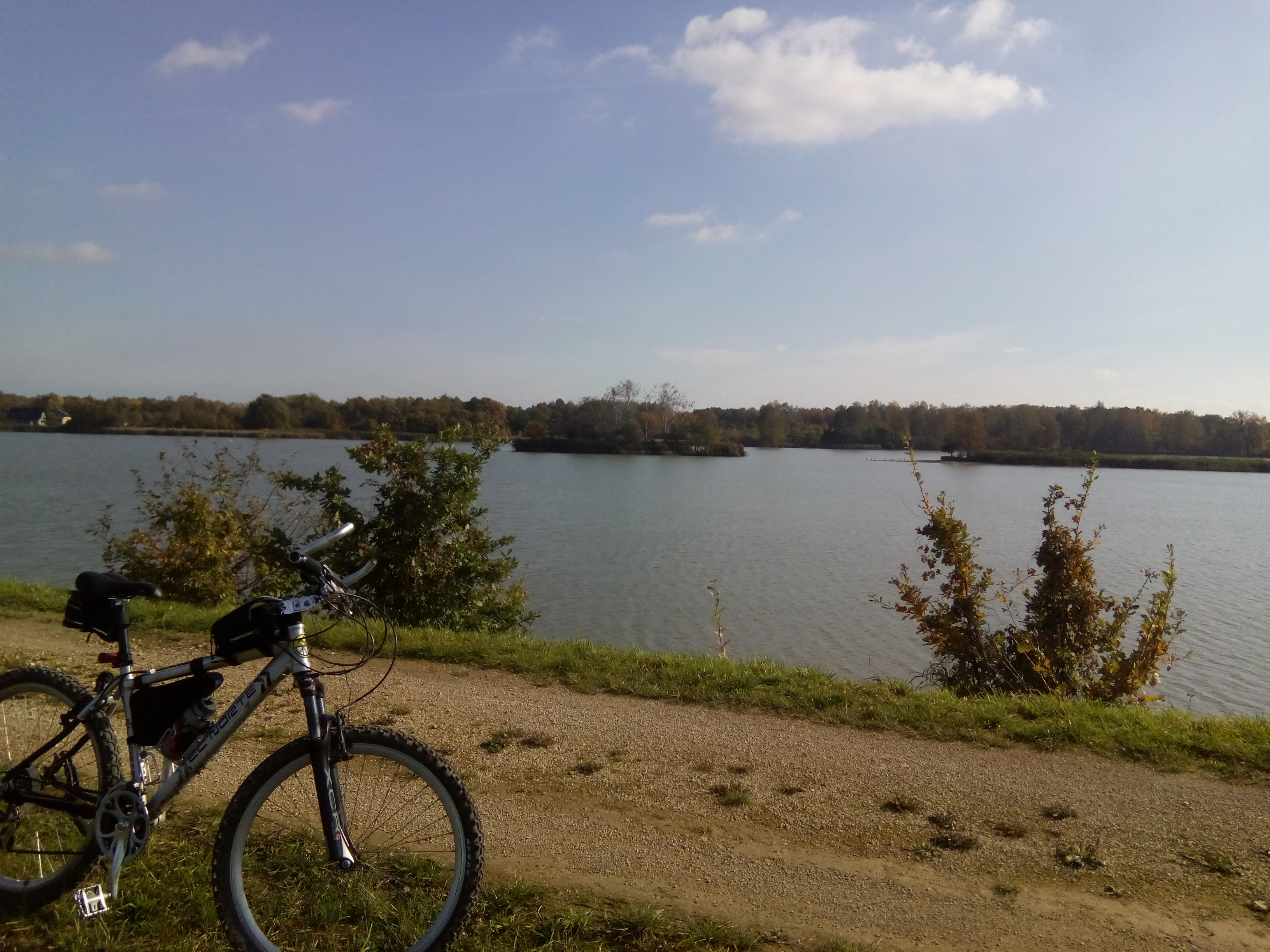 Hebe Bild 2 entlang der Bikemap-Route "2017 Chełm Śl., Wola, Góra" hervor